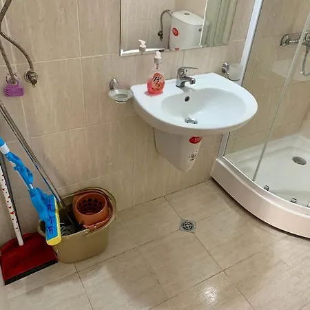 アパート Calabria *