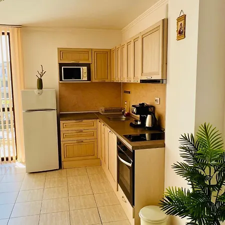 Calabria * スヴェティ・ヴラス